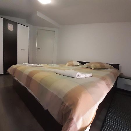 Copou Holding House Lägenhet Iasi Exteriör bild