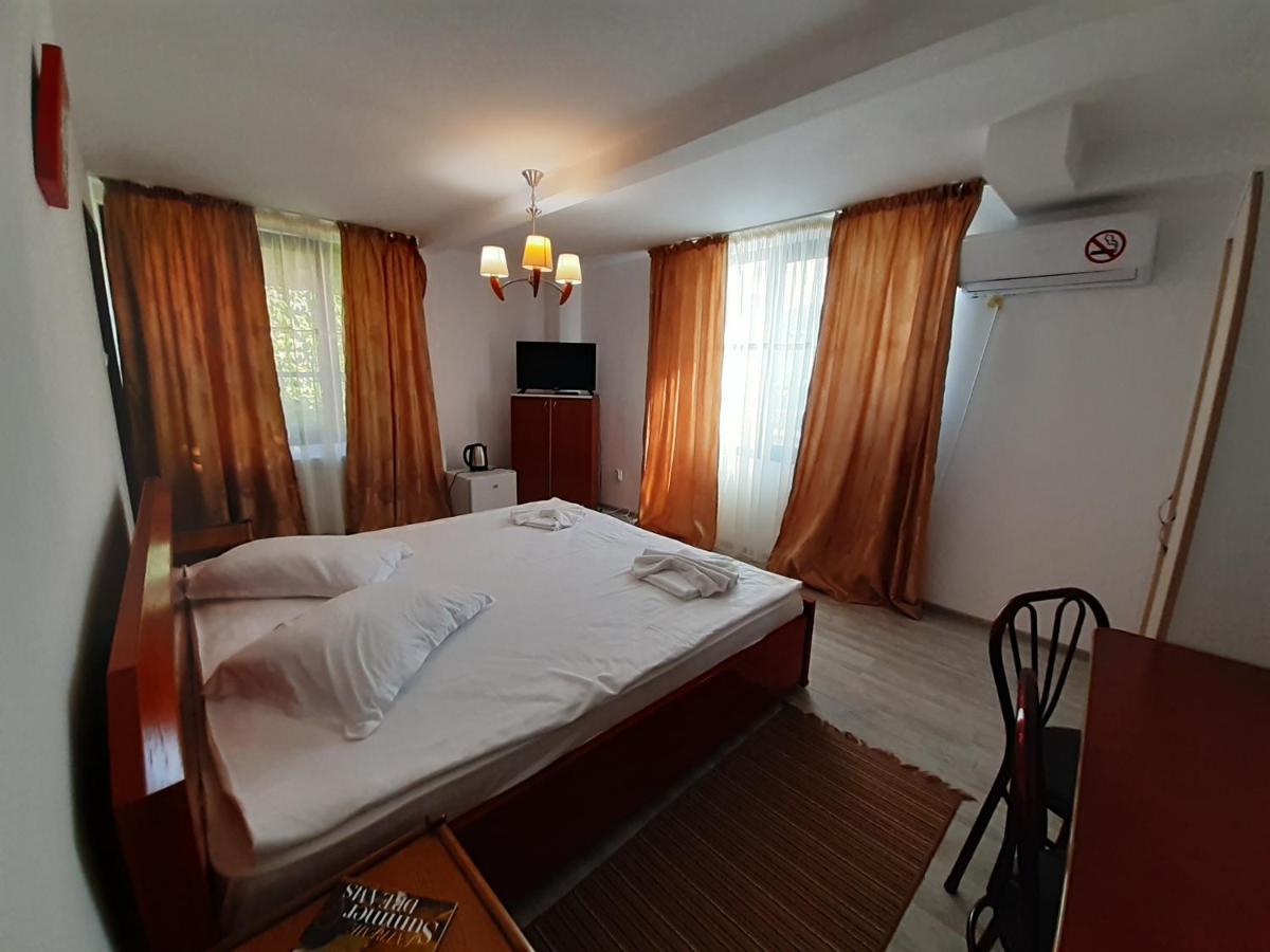 Copou Holding House Lägenhet Iasi Exteriör bild